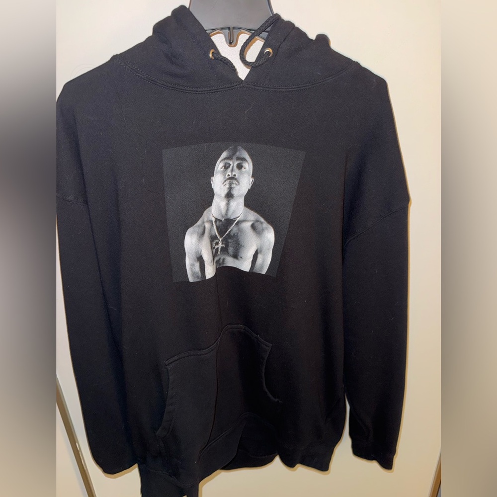 TUPAC 2pac Wake Me Up When I’m Free Black Graphic Hoodie size XL